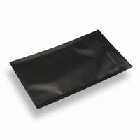 Zwarte matte envelop